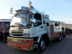 ขายเทเลอร์ขึ้นรถเกี่ยวISUZU ROCKY (หัวDECA)เครื่อง230 Turbo inter