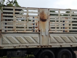 ขายกะบะล่อง ไม่ดั้ม สามมิตร ยาว6ม.