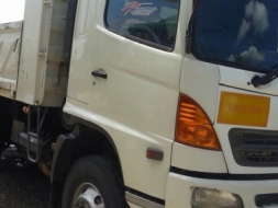 Maga. 320. ปี 48และ ปี49 2พ่วงสวยสุดเดิมสุดราคาเบาๆเเม่ลูก สดกว่านี้มีที่ไหน