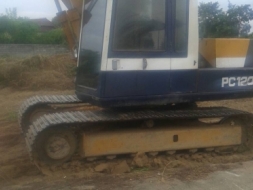 ขาย รถแมคโคร โคมัตซุ PC 120 รุ่น 3 พร้อม ใช้งาน