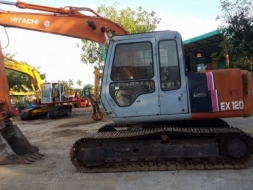 ็รถแบคโฮ HITACHI EX120-3