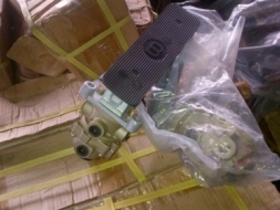 ขายตีนเหยียบจิฟฟี่ราคา 1300 บาท โทร0906208746 0920976322