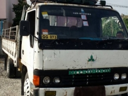 ขายรถหกล้อ