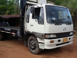 ขาย6ล้อยาว 7.20เมตร เครื่อง195แรง ปี38 สภาพพร้อมใช้งาน เอกสารพร้อมโอน สนใจโทร 090-8588220คุณนะ 093-3