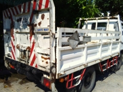 ขายราคา 225,000บ สีล้อ อีซูซุ NKR 88 เกียร์สั้น ช่วงยาว 3.20ม ท้ายลิฟไฮโลริส สภาพดีสวยพร้อมใช้ ทะเบี