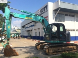 KOBELCO SK135SR-1ES #‎YY04-07957 3,952ชม. ปี2006 จากญี่ปุ่นถึงไทยแล้วครับ