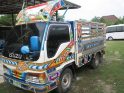 ISUZU NKR 55 E หัวการ์ตูน บรรทุกดั๊ม 4 ล้อ ไม่ติดเวลา