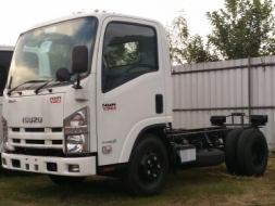 ขายรถบรรทุกISUZU NLR 130 แรงม้า 4 ล้อ สำหรับงานที่ต้องการมากกว่ารถกระบะทั่วไป