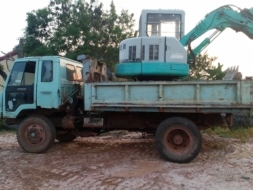 ขาย6ล้อดั้มเครื่อง6BB