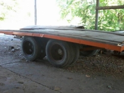 เทเลอร์ 8 ล้อ