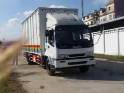 ขาย ISUZU TFR ตู้แห้ง10บาน 200 แรงม้า ปี 2545 ยาว 7.20 ม. สภาพสวย เครื่องดี คัชซีสวย ภายในเก๋งสะอาด