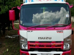 ขายรถบรรทุก6ล้อกลางสภาพIZUZU NMR 130 ยาว4.50เมตรรถไม่ค่อยได้ใช้งานสภาพดีราคาไม่คับ