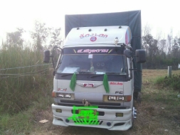 ขายด่วนรถ6ล้อฮีโน่ fc120ยาว 5.50 แรง ราคา 400,000 โทร 0890211168