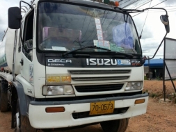 ขายISUZU DECA 2เพลา พร้อมท้งค์ เครื่อง270แรง