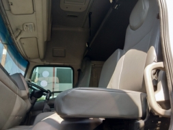 หัวลาก UD 370 ปี 57 พร้อมใช้งาน