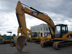 รถขุด CAT320C ขนาดเท่า PC200 นำเข้าจากญี่ปุ่น พร้อมใช้งาน