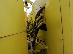 รถบดหน้าเหล็กหลังยาง SAKAI TW350 ขับ 2 เพลา เลี้ยวเอวอ่อน