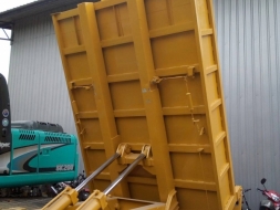 MOROOKA รุ่น MST 2000 รถดั้มตีนตะขาบ