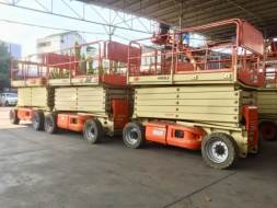 ขายรถกระเช้า JLG ขากรรไกร 4069LE สูง 12.19 เมตร มือสอง