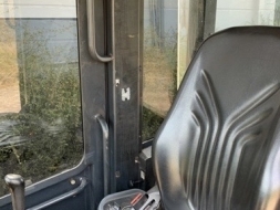 WA30-6 ตัก 0.5 คิว ยกสูง 2.60 ม. สภาพสวย