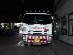 รถบรรทุกก๊าซ 10 ตัน 71-1233